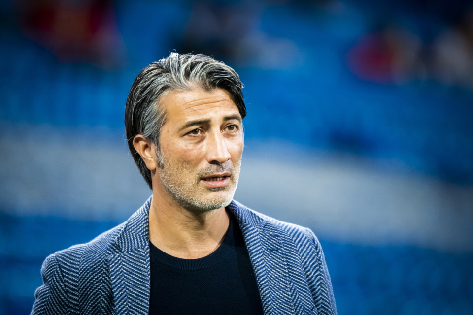 开云-战术调整引发热议！，萨拉赫在瑞士队比赛中败北热度持续攀升的简单介绍-开云