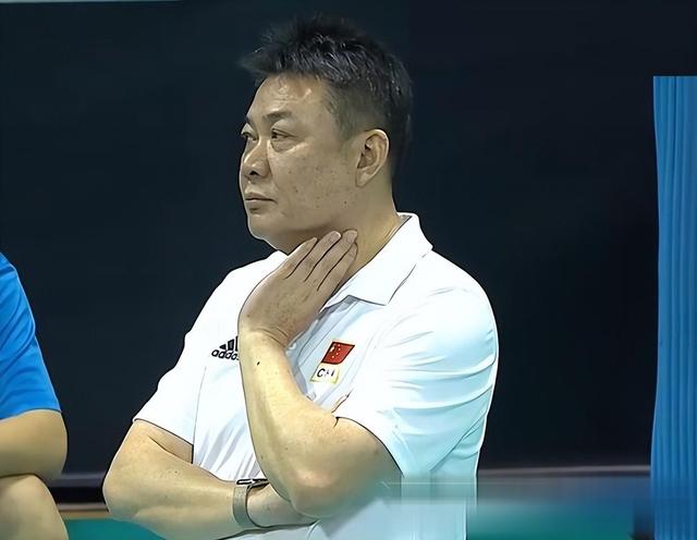 开云中国-美国队前途光明！，Ming新星重返赛场表现突出引发球迷热议的简单介绍-开云中国